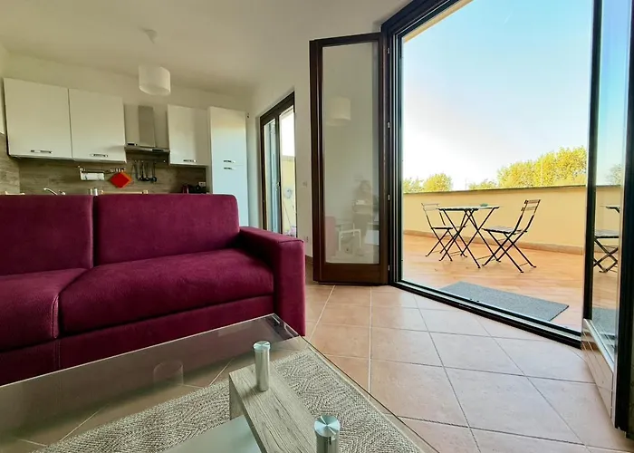 Lm Apartment Isola