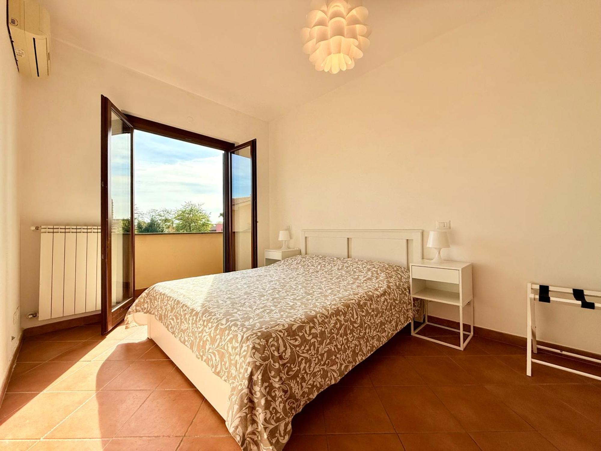 Lm Isola Apartment